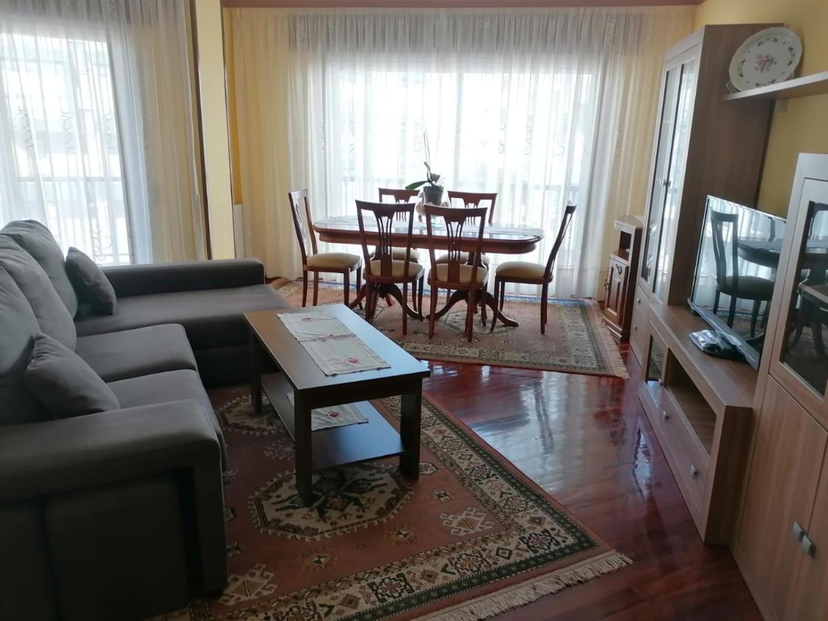 Ferienwohnung Piso As Camelias Pontevedra Exterior foto