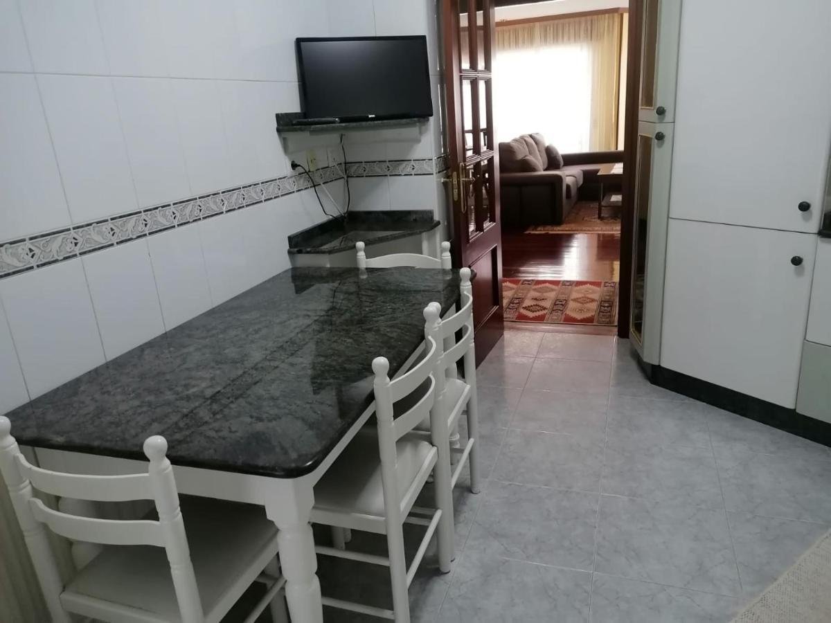 Ferienwohnung Piso As Camelias Pontevedra Exterior foto