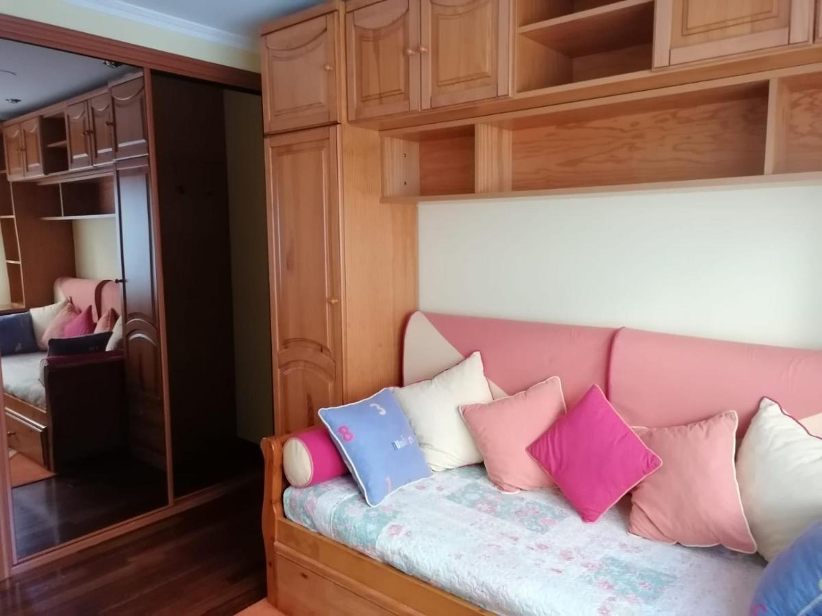 Ferienwohnung Piso As Camelias Pontevedra Exterior foto