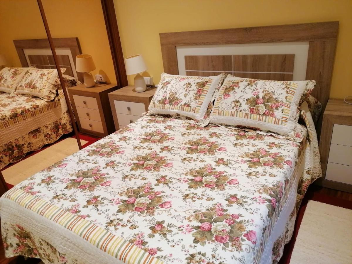 Ferienwohnung Piso As Camelias Pontevedra Exterior foto