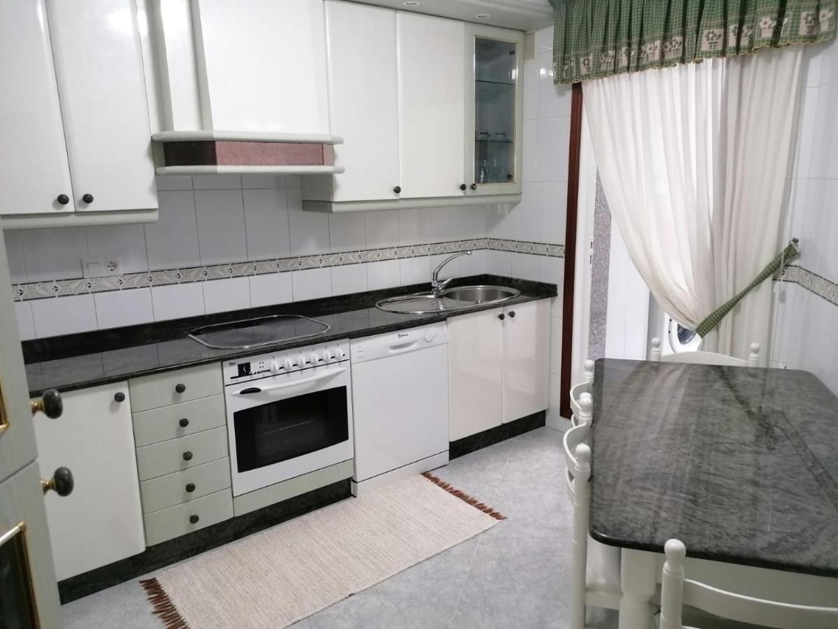 Ferienwohnung Piso As Camelias Pontevedra Exterior foto