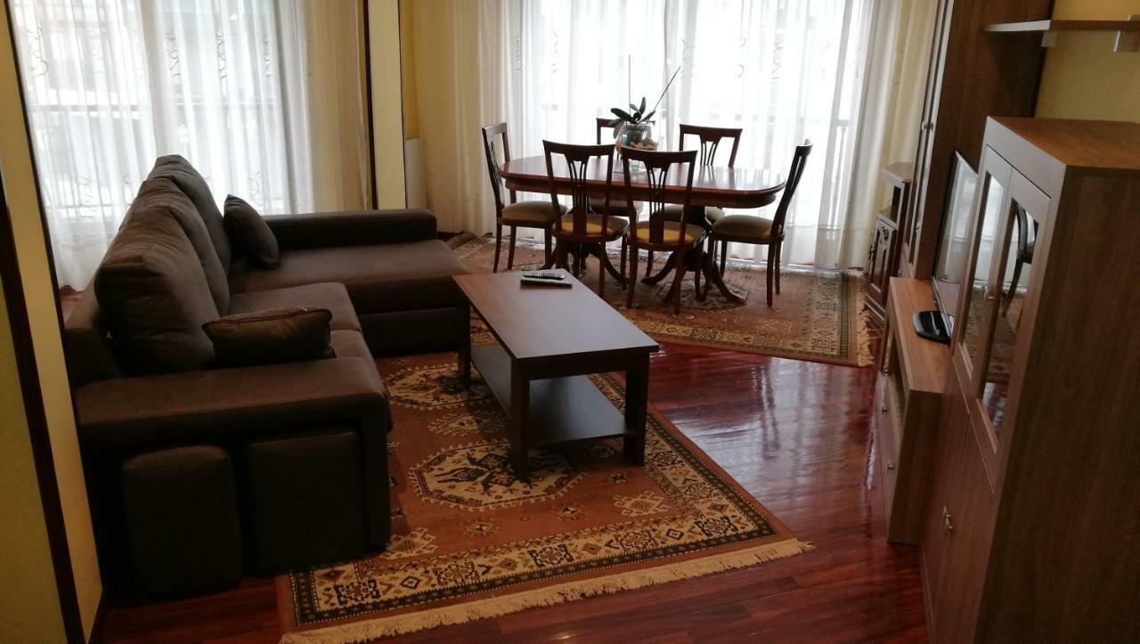 Ferienwohnung Piso As Camelias Pontevedra Exterior foto